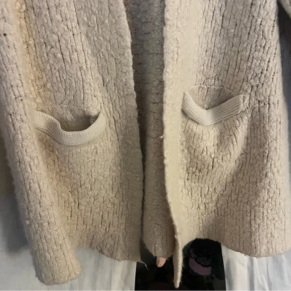 SOLD 🛑 Free People Wool Cardigan - Picture 2 of 5